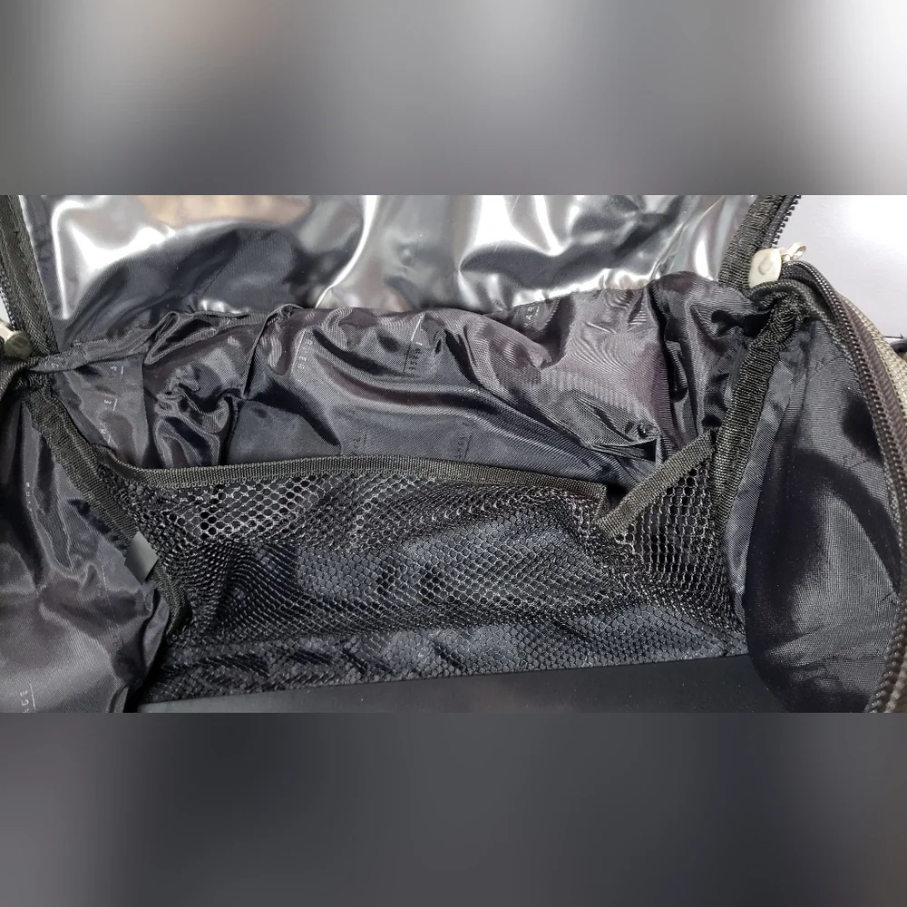 Sharper Image Olive Green Travel Bag Weekender
